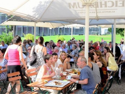 Foto: Biergarten im Schlossgarten